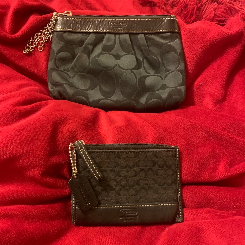 Coach wristlet & card holder set